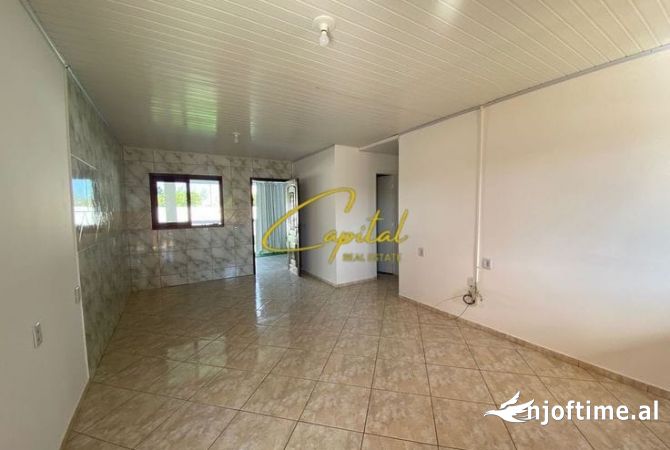 Ambient biznesi me qera 3+1 ne Tirane - 600 Euro