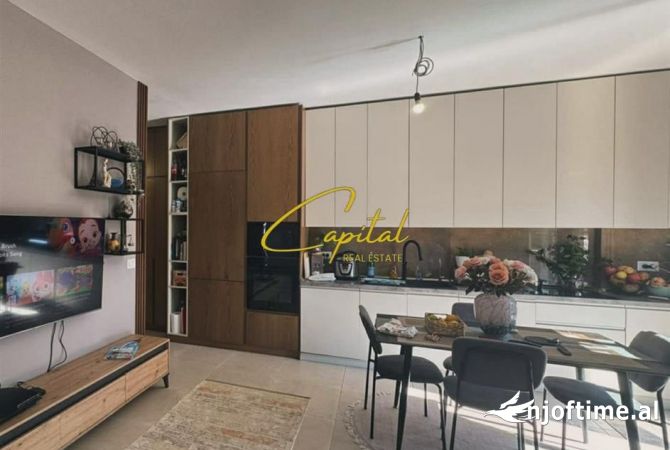 Shtepi ne shitje 2+1 ne Tirane - 280,000 Euro