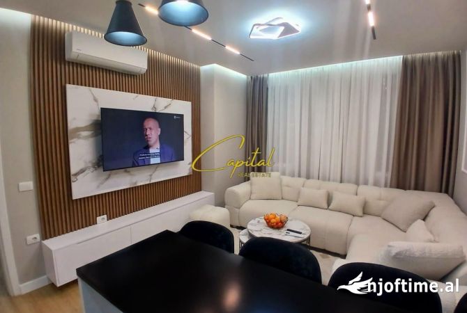 Shtepi me qera 2+1 ne Tirane - 650 Euro