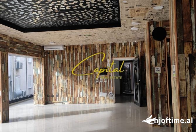 Ambient biznesi me qera 3+1 ne Tirane - 1,500 Euro