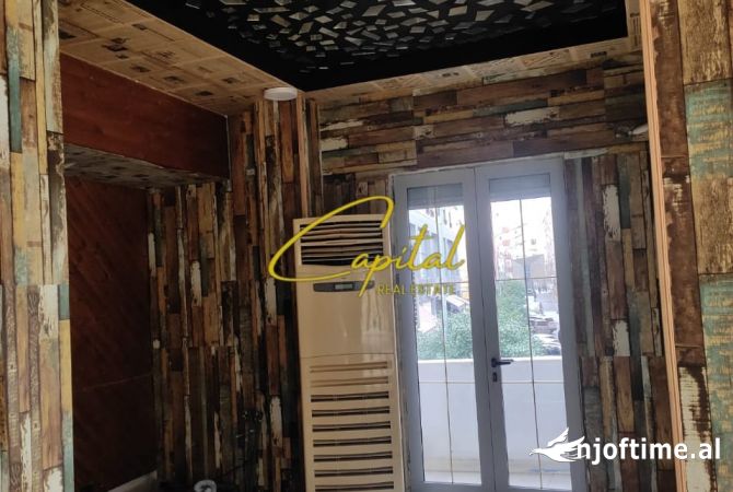 AMBIENT BIZNESI ME QERA 180 M2 MYSLYM SHYRI 1.500 EURO