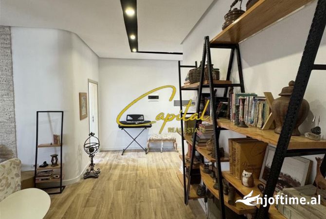 Shtepi me qera 2+1 ne Tirane - 800 Euro
