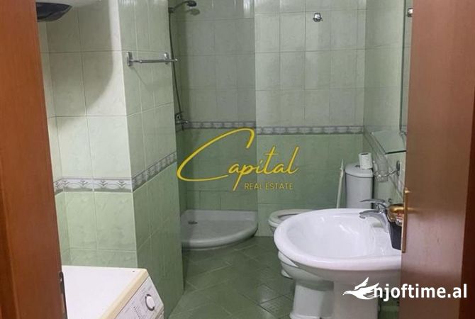 Shtepi me qera Apartament ne Tirane, 1+1, Mobilimi E mobiluar, Pagesa 550  Euro.