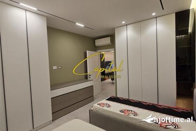 Shtepi me qera Apartament ne Tirane, 2+1, Mobilimi E mobiluar, Pagesa 90,000  Leke.