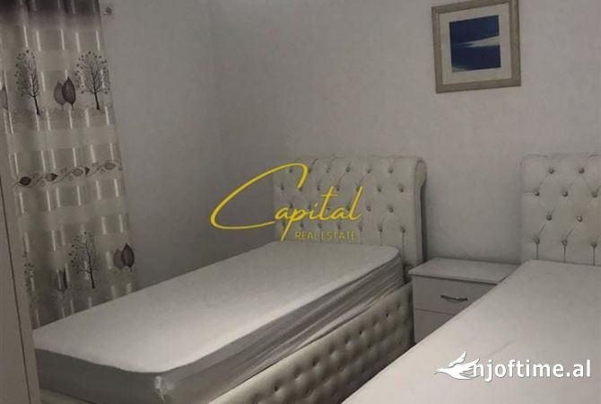 Shtepi me qera Apartament ne Tirane, 2+1, Mobilimi E mobiluar, Pagesa 400  Euro.