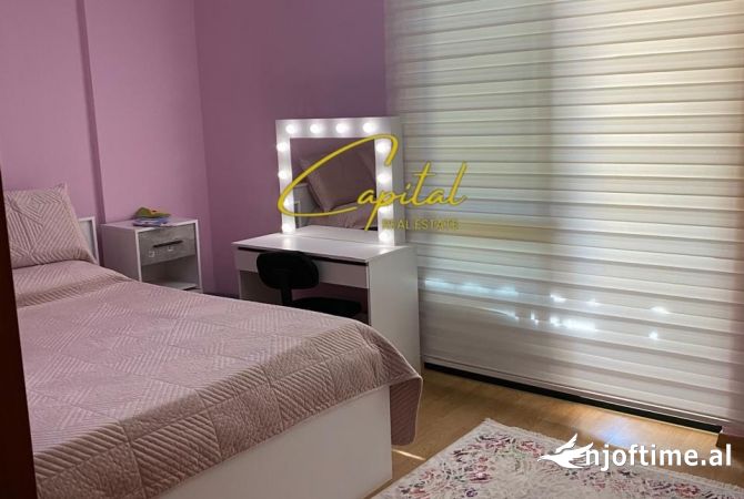 Shtepi me qera Apartament ne Tirane, 2+1, Mobilimi E mobiluar, Pagesa 850  Euro.