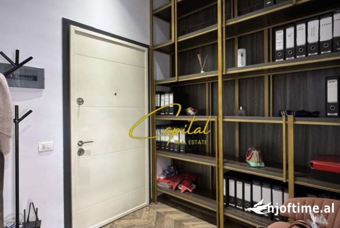 Ambient biznesi me qera 3+1 ne Tirane - 600 Euro