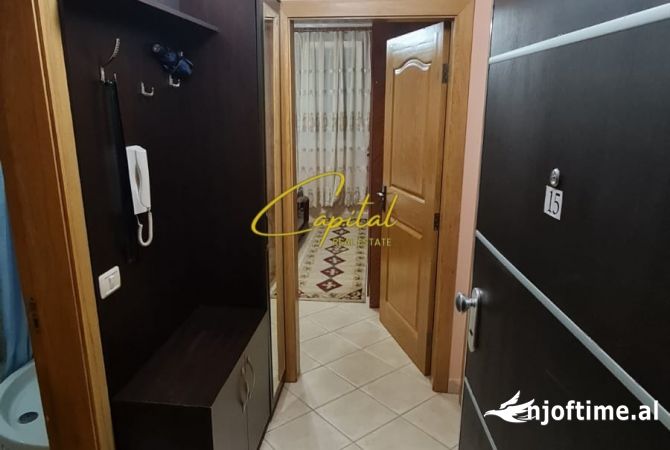 Shtepi me qera Apartament ne Tirane, 1+1, Mobilimi E mobiluar, Pagesa 500  Euro.