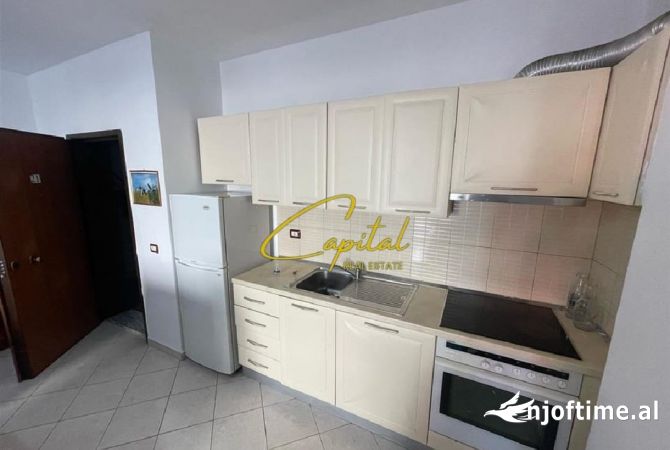 Shtepi me qera 2+1 ne Tirane - 550 Euro