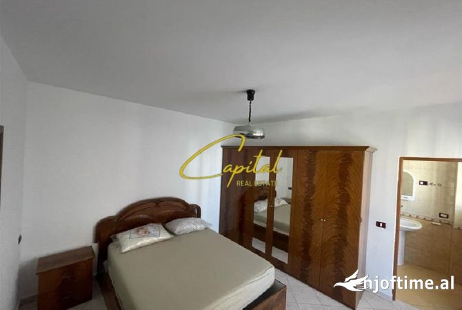 Shtepi me qera Apartament ne Tirane, 2+1, Mobilimi E mobiluar, Pagesa 550  Euro.