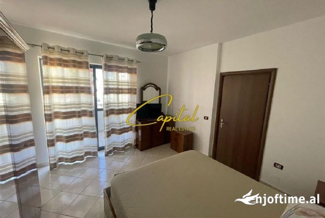 Shtepi me qera Apartament ne Tirane, 2+1, Mobilimi E mobiluar, Pagesa 550  Euro.