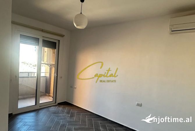 Ambient biznesi me qera 3+1 ne Tirane - 900 Euro