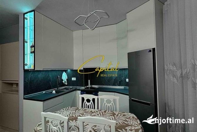 Shtepi me qera 1+1 ne Tirane - 65,000 Leke