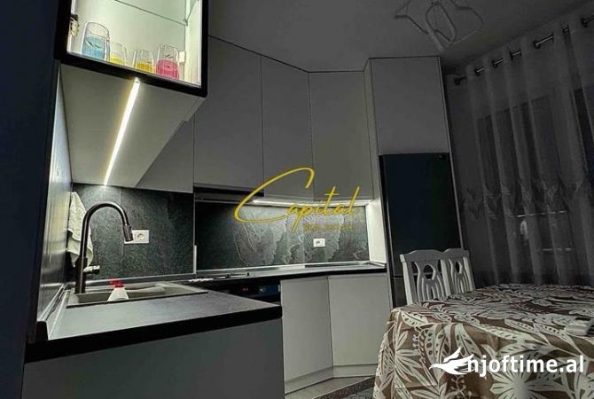 Shtepi me qera 1+1 ne Tirane - 65,000 Leke
