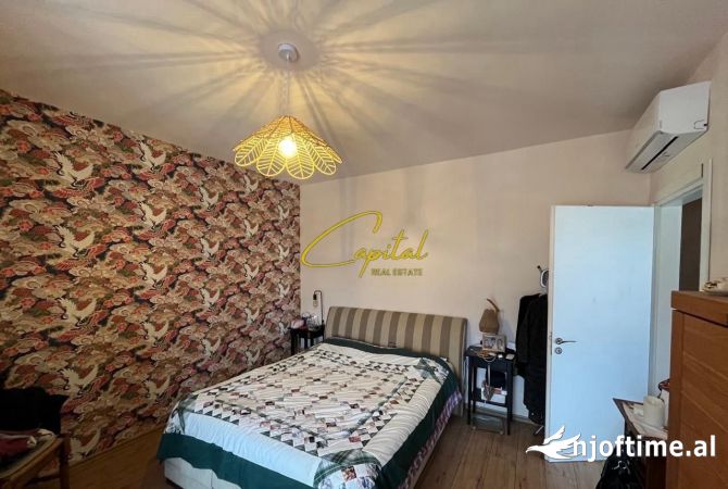 Shtepi ne shitje Apartament ne Tirane, 2+1, Mobilimi E mobiluar, Pagesa 195,000  Euro.