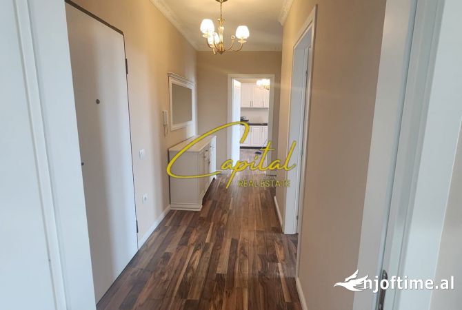 Shtepi ne shitje Apartament ne Tirane, 2+1, Mobilimi E mobiluar, Pagesa 248,000  Euro.