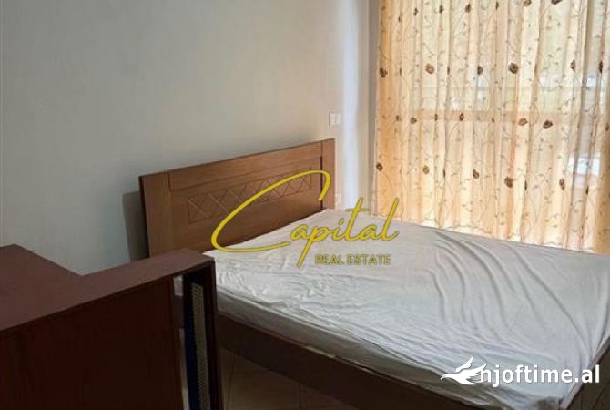 Shtepi me qera Apartament ne Tirane, 3+1, Mobilimi E mobiluar, Pagesa 600  Euro.