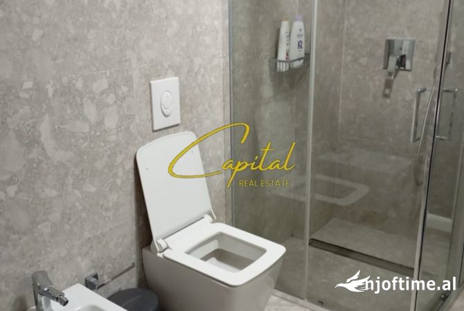 Shtepi ne shitje Apartament ne Tirane, 2+1, Mobilimi E mobiluar, Pagesa 28,000,000  Leke.