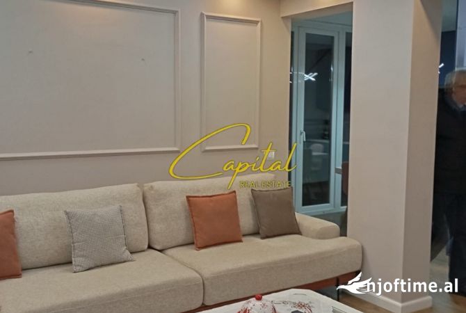 Shtepi ne shitje 2+1 ne Tirane - 28,000,000 Leke