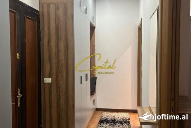 Shtepi me qera Apartament ne Tirane, 1+1, Mobilimi E mobiluar, Pagesa 600  Euro.