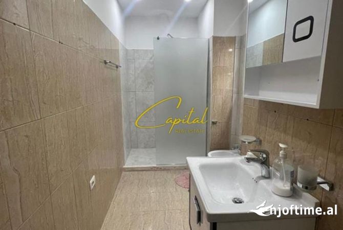 Shtepi me qera Apartament ne Tirane, 1+1, Mobilimi E mobiluar, Pagesa 600  Euro.