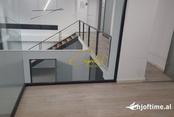 Ambient biznesi me qera 1+1 ne Tirane - 2,700 Euro