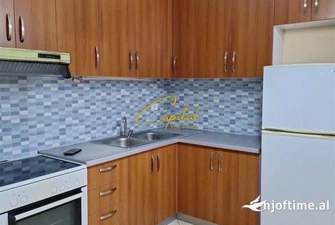 Shtepi me qera 1+1 ne Tirane - 450 Euro