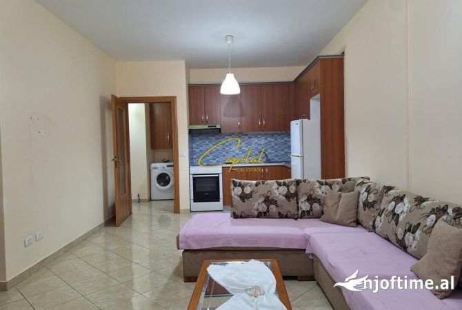 Shtepi me qera 1+1 ne Tirane - 450 Euro