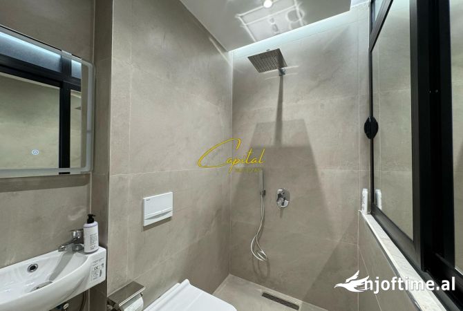 Shtepi ne shitje Apartament ne Tirane, 2+1, Mobilimi E mobiluar, Pagesa 184,000  Euro.