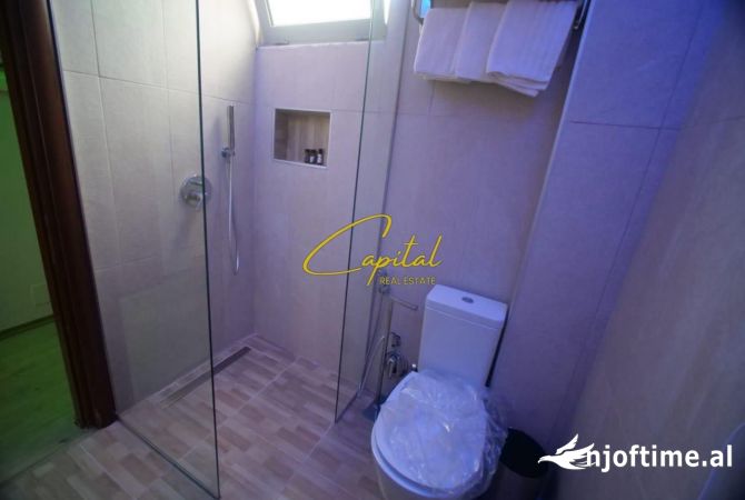 Shtepi me qera Apartament ne Tirane, 1+1, Mobilimi E mobiluar, Pagesa 550  Euro.