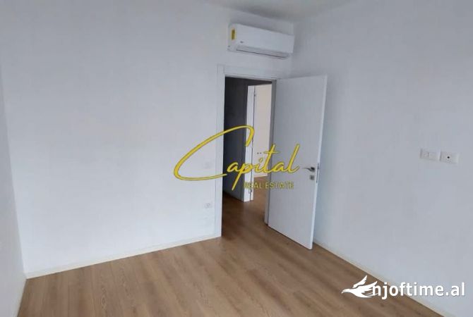 Ambient biznesi me qera 3+1 ne Tirane - 490 Euro
