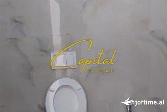 ZYRE ME QERA 70 M2 KOMPLEKSI FARMACIA 10 490 EURO