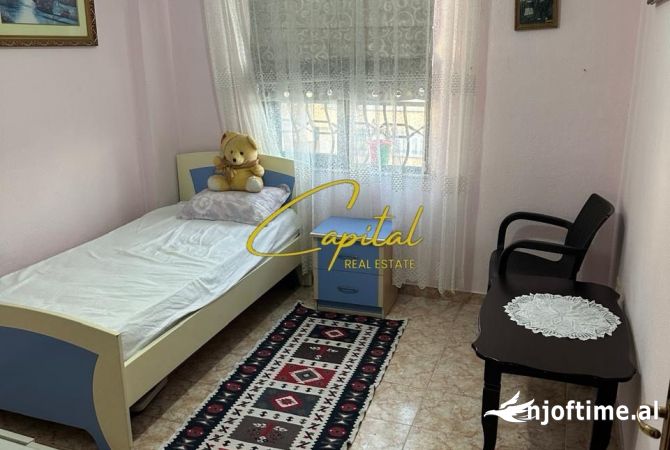 Shtepi me qera Apartament ne Tirane, 2+1, Mobilimi E mobiluar, Pagesa 600  Euro.