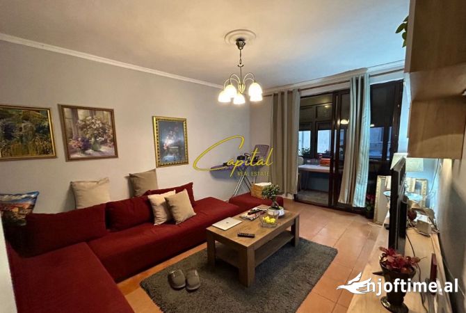 Shtepi me qera 2+1 ne Tirane - 500 Euro