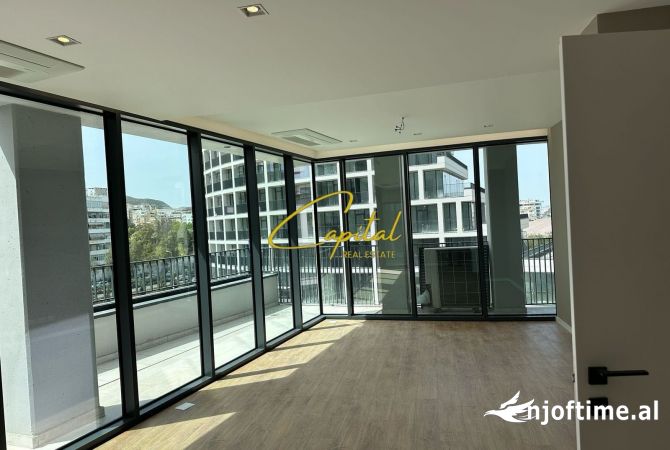 Ambient biznesi me qera 3+1 ne Tirane - 1,300 Euro