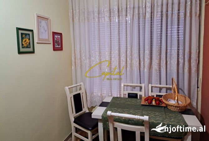 Shtepi ne shitje Apartament ne Tirane, 1+1, Mobilimi E mobiluar, Pagesa 10,000,000  Leke.