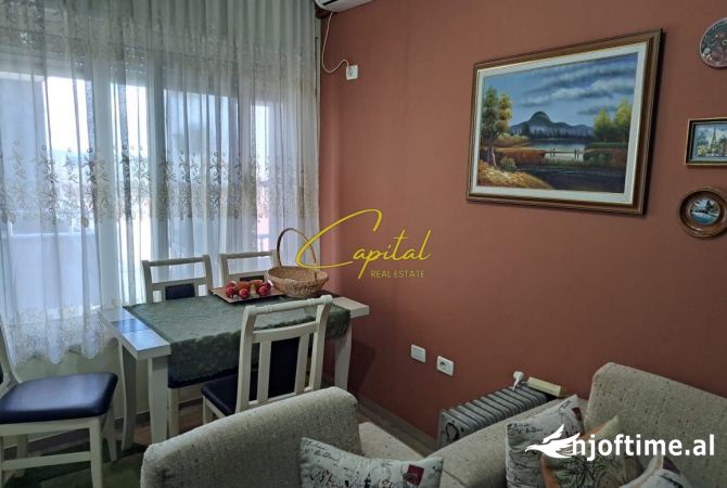 Shtepi ne shitje Apartament ne Tirane, 1+1, Mobilimi E mobiluar, Pagesa 10,000,000  Leke.