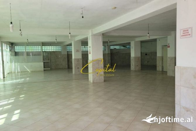Ambient biznesi me qera 1+1 ne Tirane - 1,600 Euro