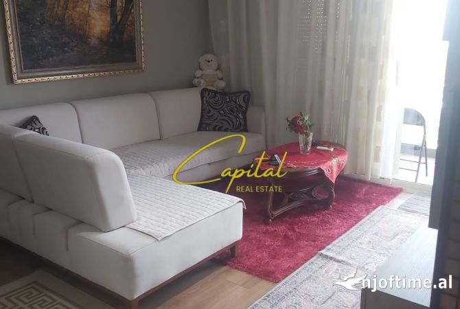 Shtepi me qera 1+1 ne Tirane - 450 Euro