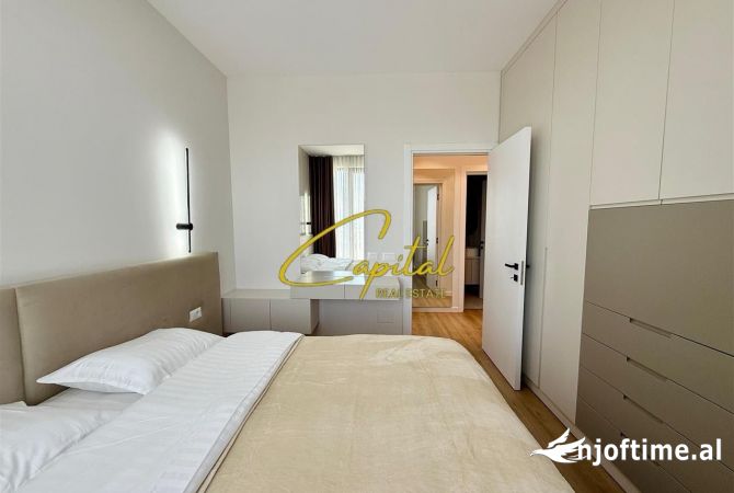 Shtepi me qera Apartament ne Tirane, 2+1, Mobilimi E mobiluar, Pagesa 1,800  Euro.