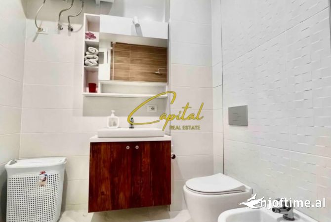 Shtepi me qera Apartament ne Tirane, 2+1, Mobilimi E mobiluar, Pagesa 760  Euro.