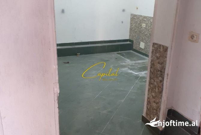 Ambient biznesi me qera 1+1 ne Tirane - 600 Euro