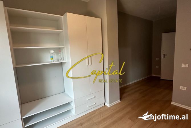 Ambient biznesi me qera 3+1 ne Tirane - 500 Euro