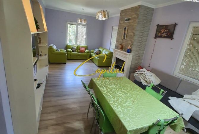 Shtepi ne shitje Vila Luksoze ne Tirane, 4+1, Mobilimi E mobiluar, Pagesa 350,000  Euro.