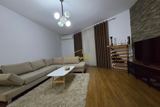 Shtepi me qera 1+1 ne Tirane - 600 Euro