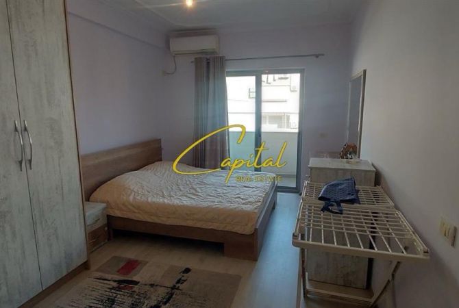 Shtepi me qera Apartament ne Tirane, 2+1, Mobilimi E mobiluar, Pagesa 50,000  Leke.