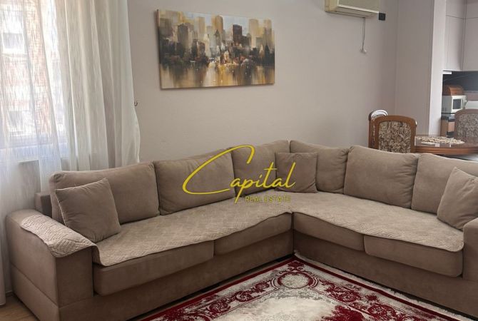 Shtepi me qera 2+1 ne Tirane - 800 Euro