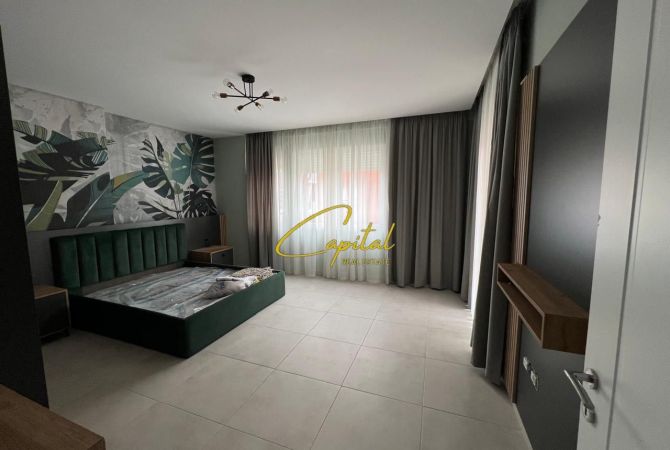 Shtepi ne shitje Apartament ne Tirane, 2+1, Mobilimi E mobiluar, Pagesa 210,000  Euro.