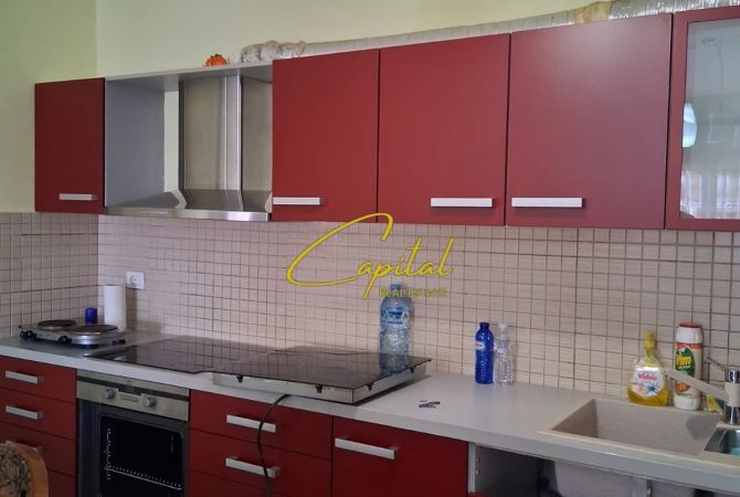 Shtepi me qera 2+1 ne Tirane - 700 Euro