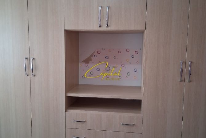 Shtepi me qera Apartament ne Tirane, 2+1, Mobilimi E mobiluar, Pagesa 700  Euro.